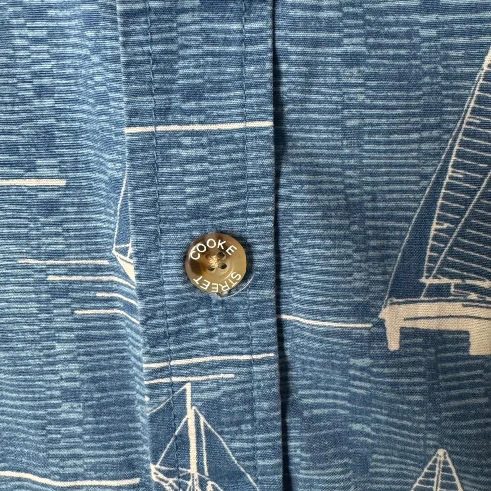 Cooke Street Button Down Shirt Mens L‎ Blue White Sailboat Nautical Print Cotton